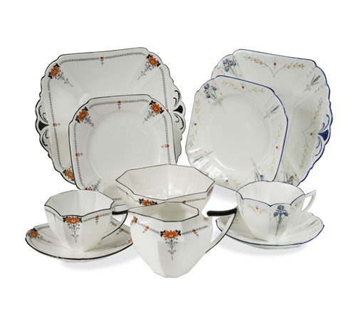 Lot 69 - A Shelley Queen Anne 'Blue Iris' pattern tea set