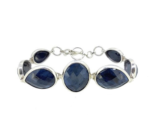 Lot 14 - A modern sapphire set bracelet