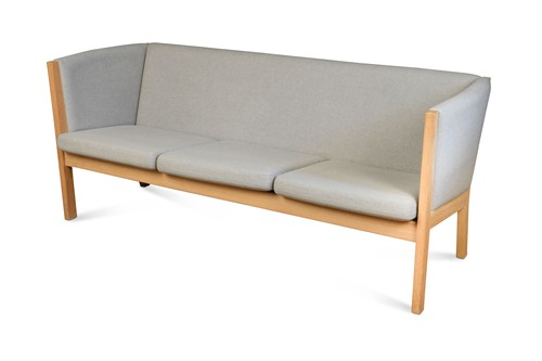 Lot 266 - Hans J. Wegner (Danish, 1914-2007) for Getama, a GE 285 three-seat sofa