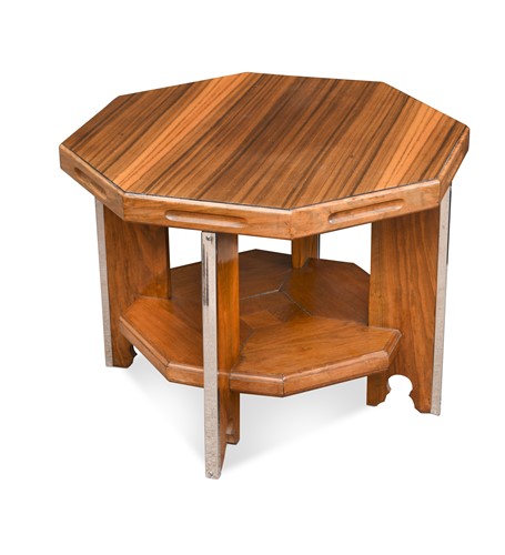 Lot 241 - An Art Deco walnut occasional table