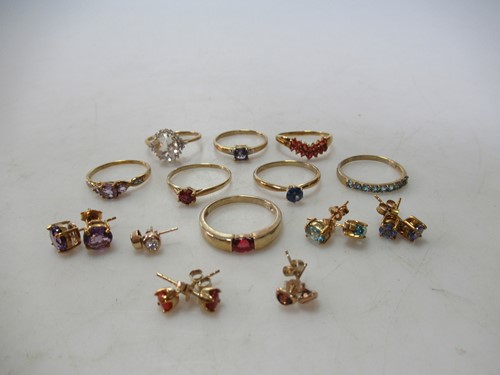Lot 185 - Eight 9ct gold dress rings together with six...