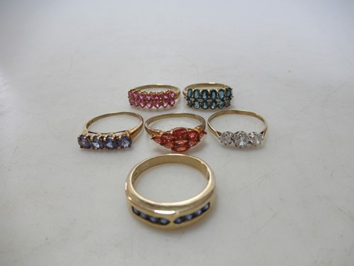 Lot 181 - A 9ct gold and sapphire ring, together with a...