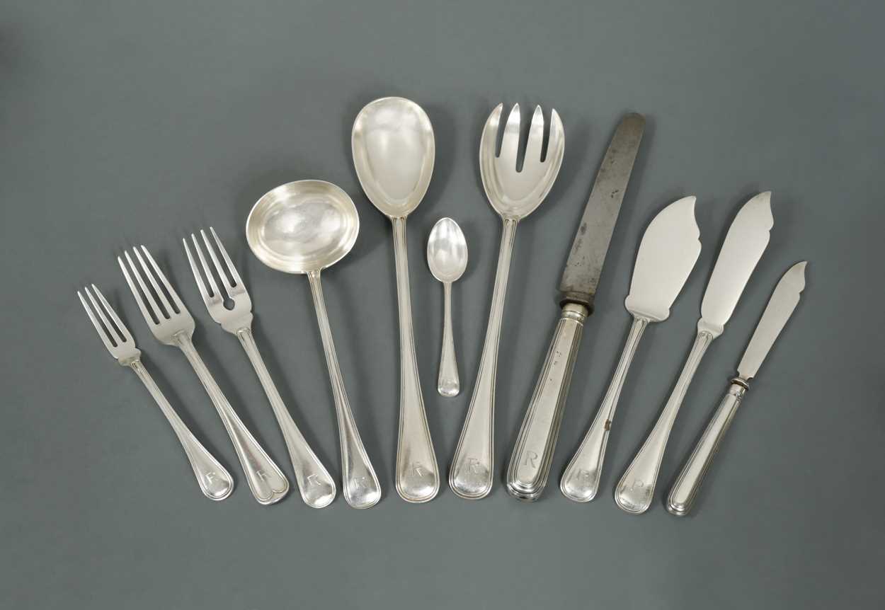 Lot 354 - An early 20th century 127-piece set of German metalwares silver cutlery and flatware
