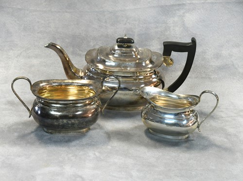 Lot 471 - An Edward VIII silver three-piece tea set