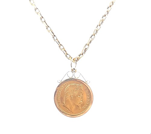 Lot 60 - A 20 French Franc gold coin and chain