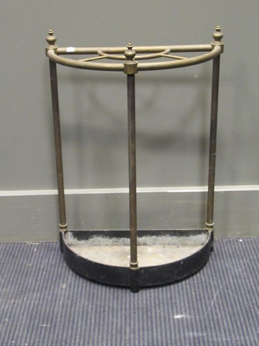 Lot 448 - A late 19th/early 20th century brass...