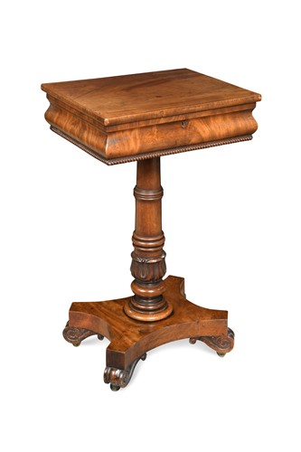 Lot 856 - A late Regency figured mahogany pedestal table