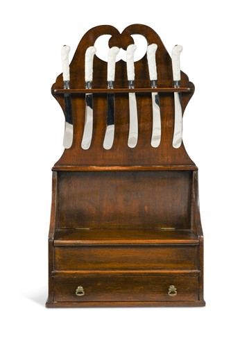 Lot 414 - A set of six blanc de chine pistol grip knives