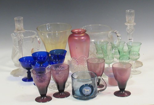 Lot 146 - A collection of glasssware to include moulded...
