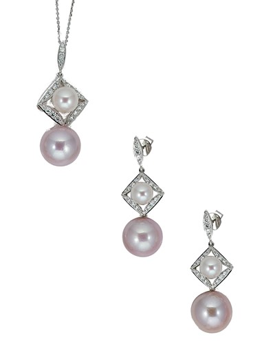 Lot 153 - A pearl and diamond pendant and ear pendant suite