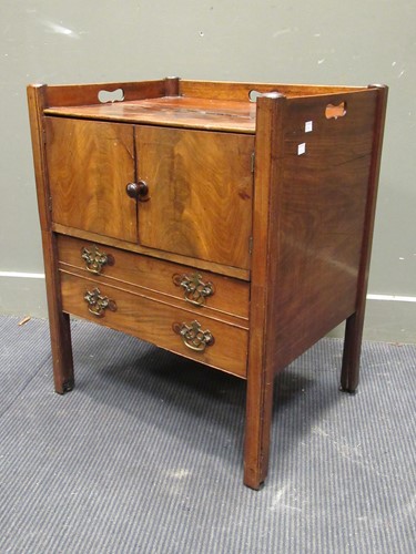 Lot 497 - A George III mahogany night cupboard/ bedside...