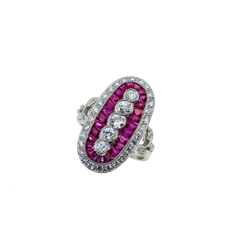 Lot 186 - A ruby and diamond plaque ring