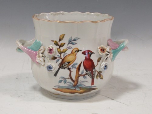 Lot 113 - A 19th century Continental cache pot 12cm high