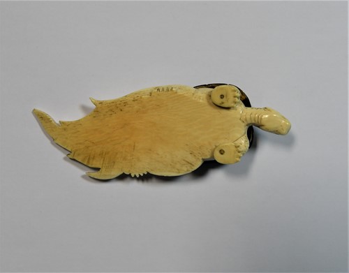 Lot 77 - A Japanese carved ivory rat and chick okimono, late Meiji Period, circa 1900