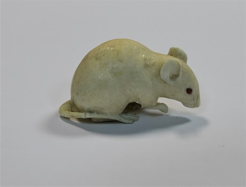 Lot 77 - A Japanese carved ivory rat and chick okimono, late Meiji Period, circa 1900