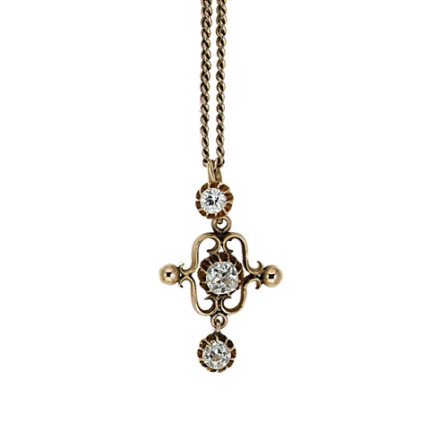 Lot 161 - An Edwardian diamond pendant and chain