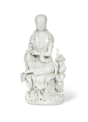 Lot 105 - A Chinese Blanc de Chine (Dehua) figure of Guanyin, late 19th/early 20th century