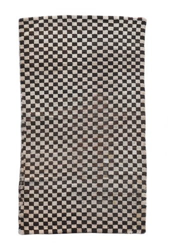 Lot 926 - A Tibetan rug