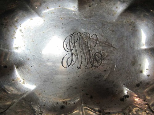 Lot 342 - A collection of American metalware silver...