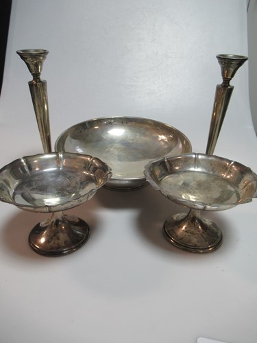 Lot 336 - An American metalwares silver bowl, two bon...