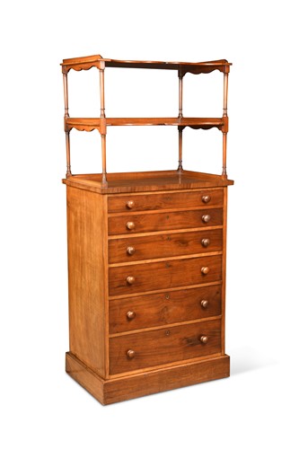Lot 940 - A Victorian mahogany chest