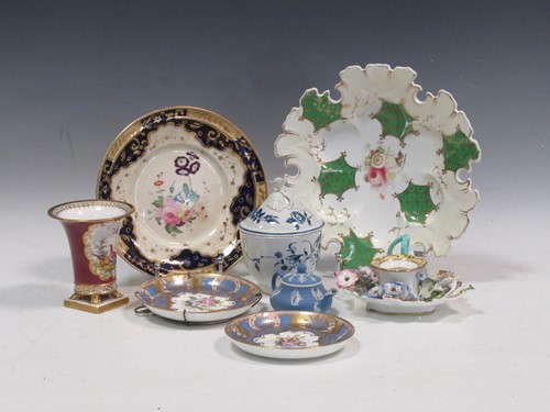 Lot 78 - An 18th century Worcester blue and white bowl...