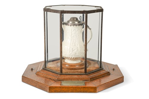 Lot 415 - A Kerr Binns & Co. Worcester Shakespeare jug, circa 1852