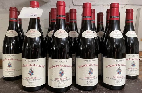 Lot 1137 - Coudoulet de Beaucastel, Cotes du Rhone 2011,...