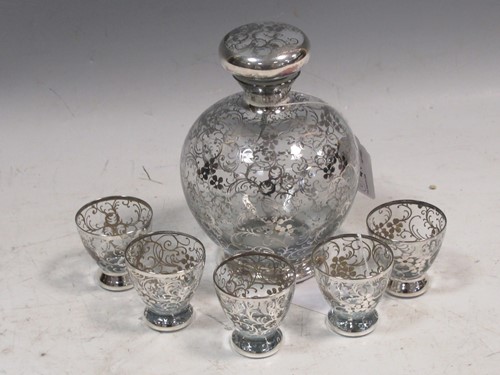 Lot 41 - A Murano silver overlaid glass decanter and...