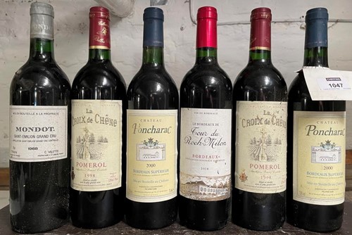 Lot 1047 - Mixed Bordeaux, 12 bottles. Chateau Mondot, St...