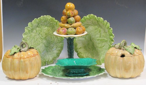 Lot 55 - Items of leaf moulded dishes, a pair of pumkin...