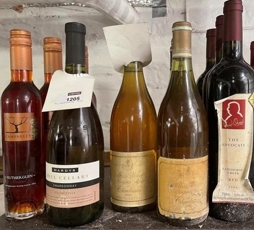 Lot 1205 - Mixed Australian wine, 15 bottles. Langhorne...
