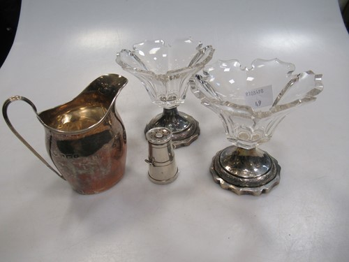 Lot 368 - A pair of continental glass dishes with silver...