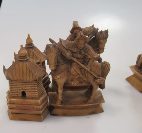 Lot 204 - An early 20th century Chinese ivory chess set,...