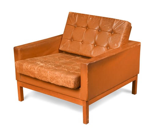 Lot 157 - A mid-century tan leather club armchair