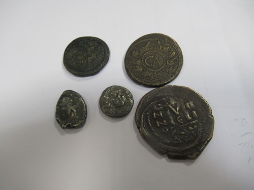 Lot 179 - 5 ancient small coins