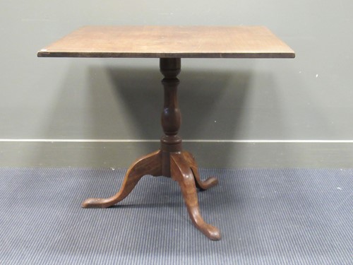 Lot 444 - A George III mahogany square tilt top table