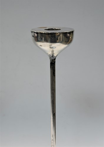 Lot 114 - Robert Welch, a pair of silver candlesticks, Birmingham 1971