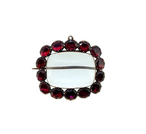 Lot 25 - A trio of 19th century brooches