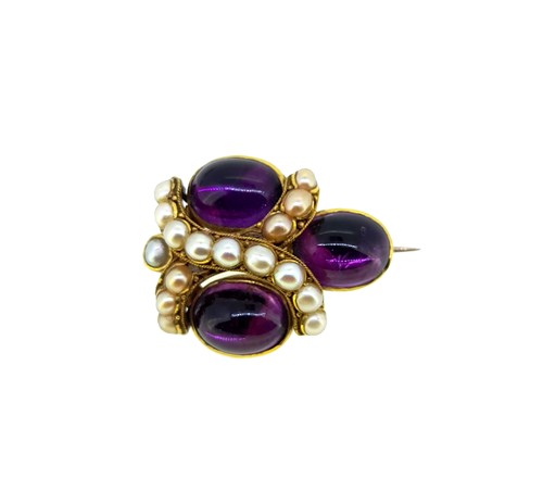Lot 25 - A trio of 19th century brooches