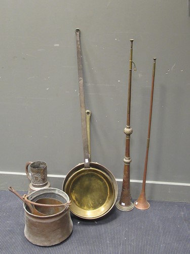 Lot 156 - A quantity of miscellaneous copper jam pans...