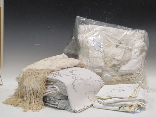 Lot 115 - A collection vintage of French linen, other...