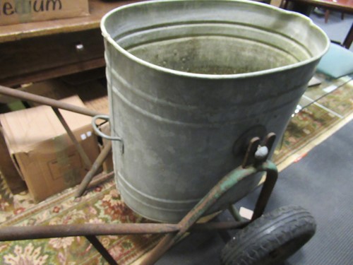 Lot 576A - A metal water bowser with removable bucket