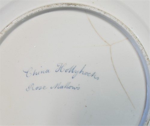 Lot 68 - An English porcelain part dessert service, circa 1800