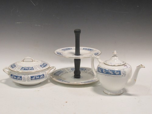 Lot 79 - A Coalport Revelry dinner service