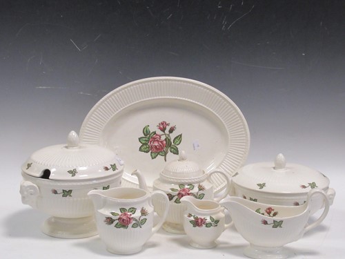 Lot 50 - A collection of Wedgwood 'Moss Ross' ceramics...