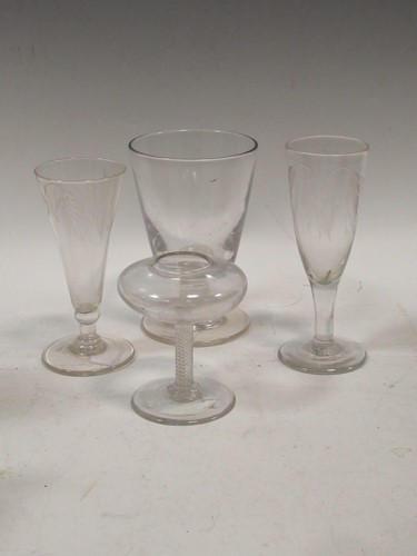 Lot 67 - A late 18th or early 19th century glass lace...