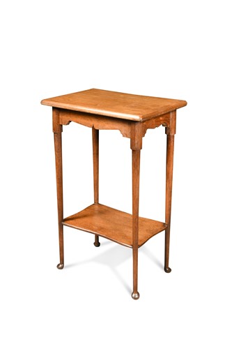 Lot 124 - An Arts and Crafts oak occasional table, circa 1910