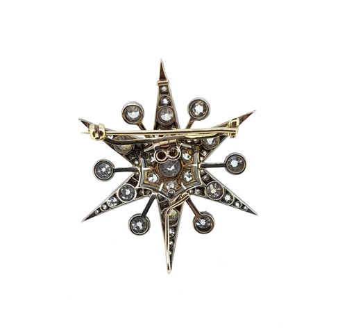Lot 222 - A Victorian diamond star brooch