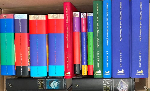 Lot 433 - ROWLING (J K) Collection of Harry Potter...